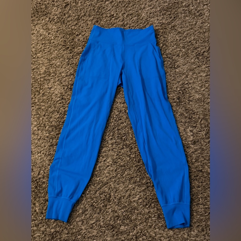 lululemon poolside blue joggers sz 6